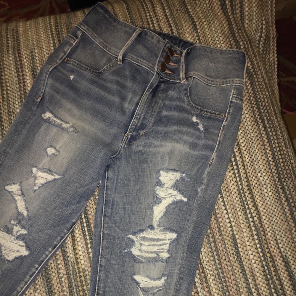 Worn once, didn’t fit.